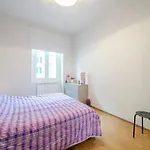 Bright Apartment A Few Steps From Via Garibaldi